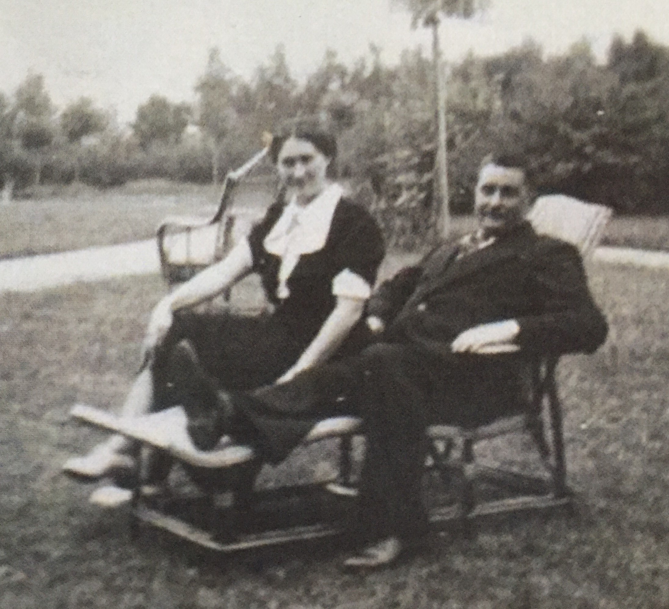 Georges et Genevieve Divone.jpg