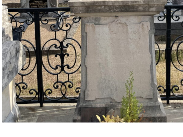 Tombe des familles Popet Guenot et Calin