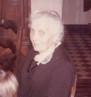 1962 Elise DEVELLE à Noël Rogné.jpg