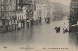 1910-Innondations Paris.jpg